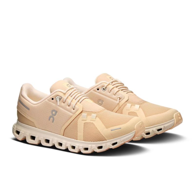 Buty damskie On Running Cloud 6 pomarańczowe