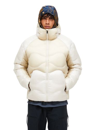 Kurtka Peak Performance męska M Helium Diamond Fuse Down Hood Sand Fog