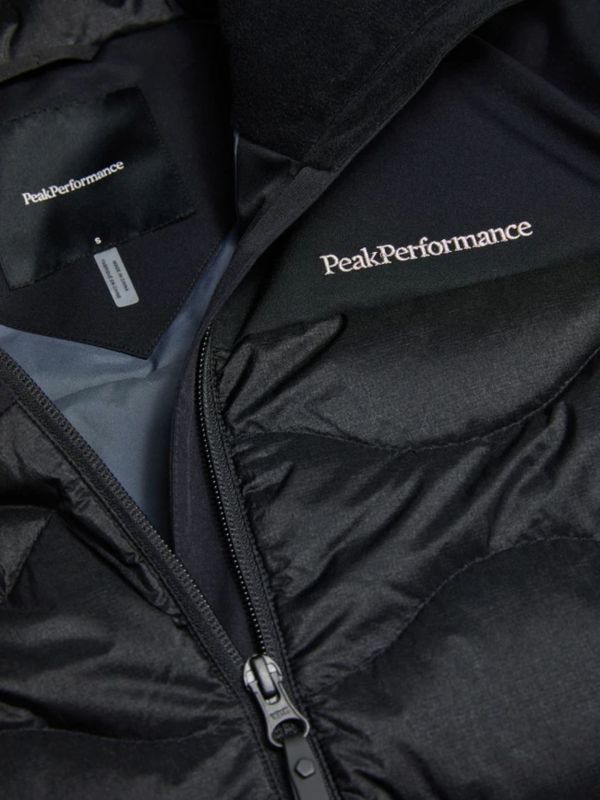Kurtka Peak Performance damska W Silverchute Helium Jacket Black