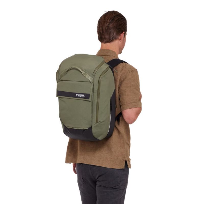 Hybrydowa sakwa rowerowa i plecak Thule Paramount 26L Green