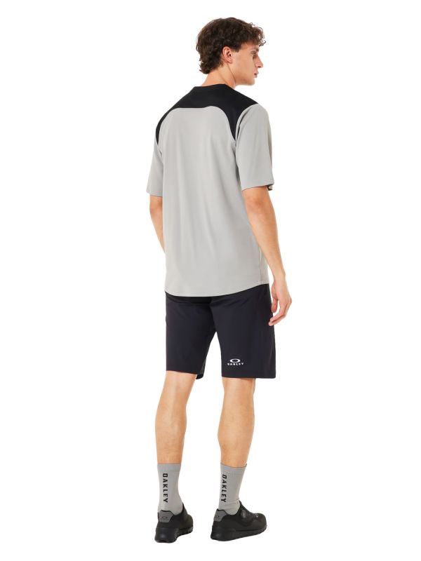 Spodenki rowerowe Oakley Free Ride Short Blackout