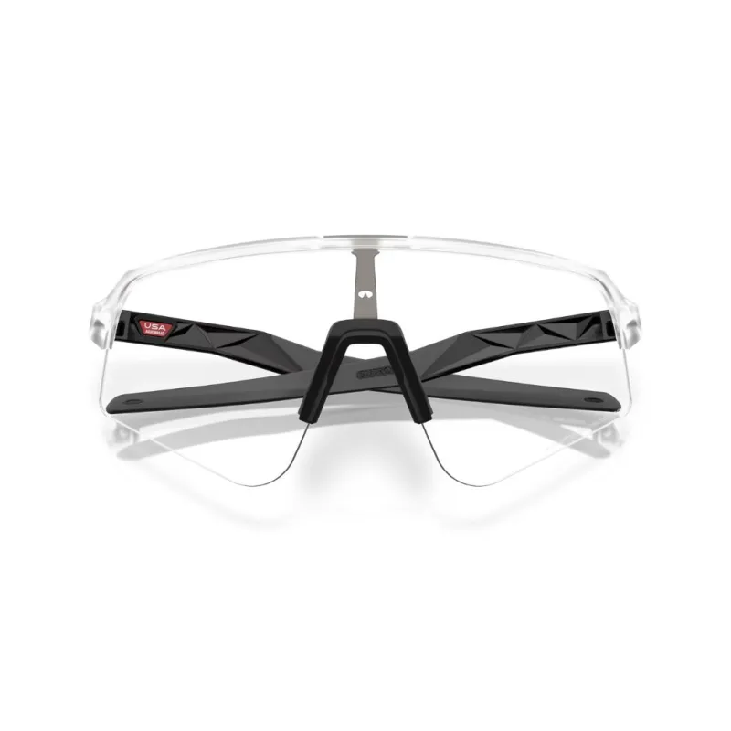 Okulary przeciwsłoneczne Oakley Sutro Lite Sweep matte clear/clear to black iridium photochromic