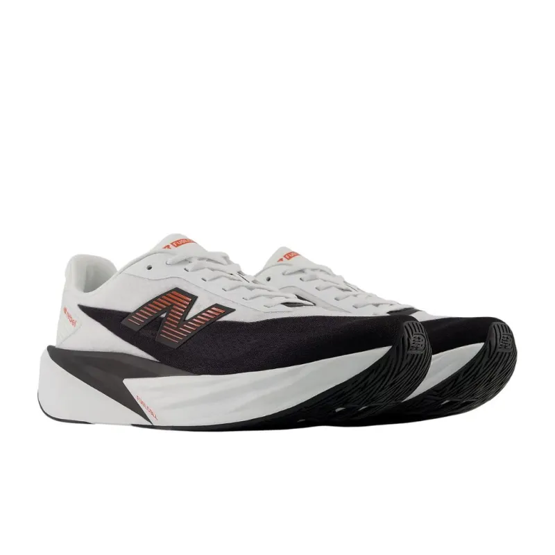 Buty biegowe męskie New Balance FuelCell Rebel v5 white/neo flame
