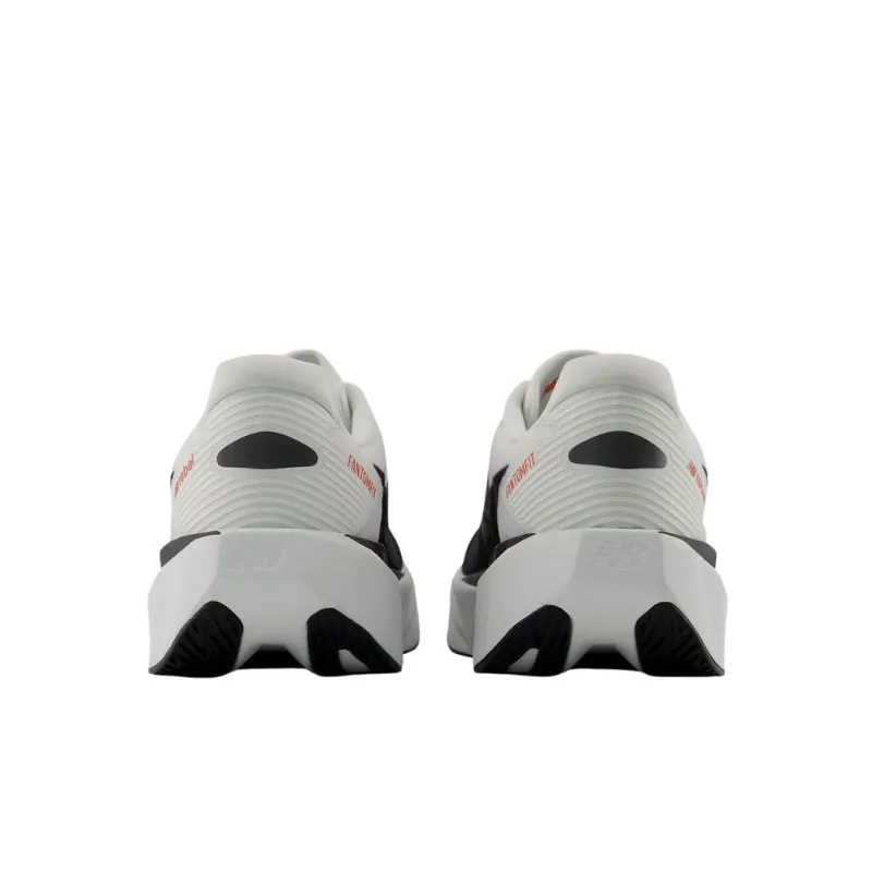 Buty biegowe męskie New Balance FuelCell Rebel v5 white/neo flame