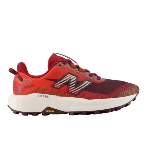 Buty biegowe damskie New Balance FuelCell Rebel Trail podium red/neo flame