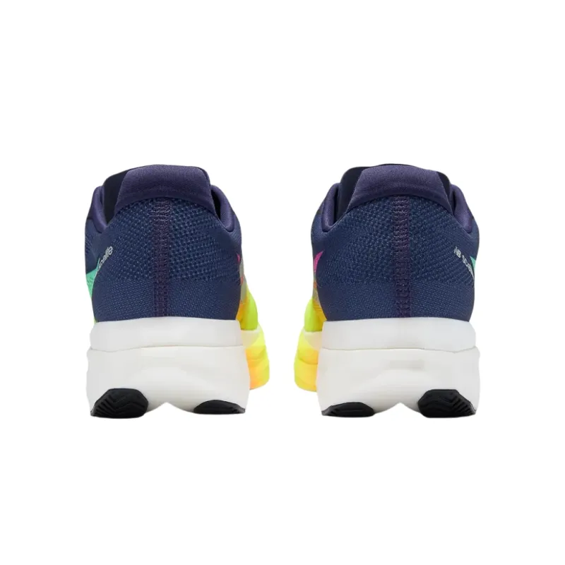 Buty biegowe męskie New Balance FuelCell SC Elite V5 navy blue