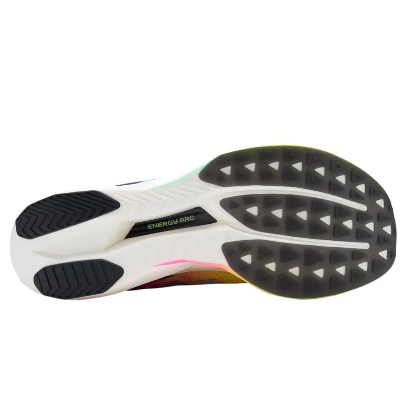 Buty biegowe męskie New Balance FuelCell SC Elite V5 navy blue