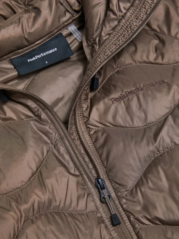 Kurtka puchowa damska Peak Performance Helium Down Hood terrain tan